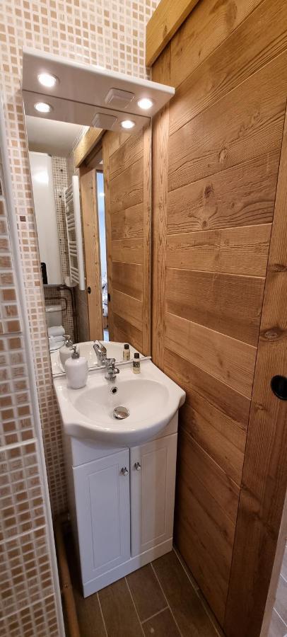Studio Uissan Pour 5 Personnes A Cote Des Pistes Huez Eksteriør billede